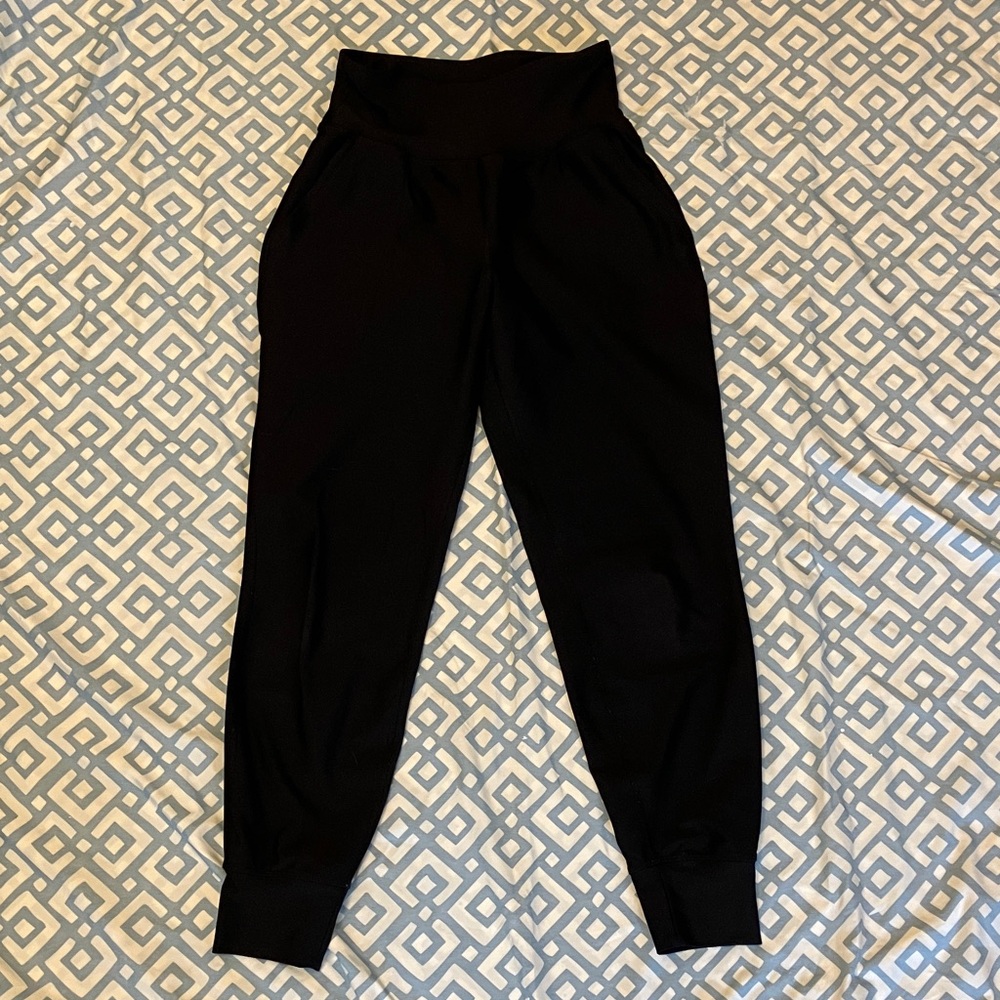 Old Navy Active High-Rise Black Joggers